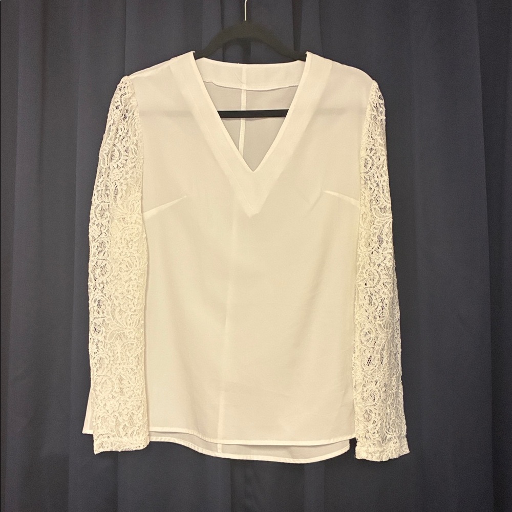 Elegant White Lace Sleeve Women's Top